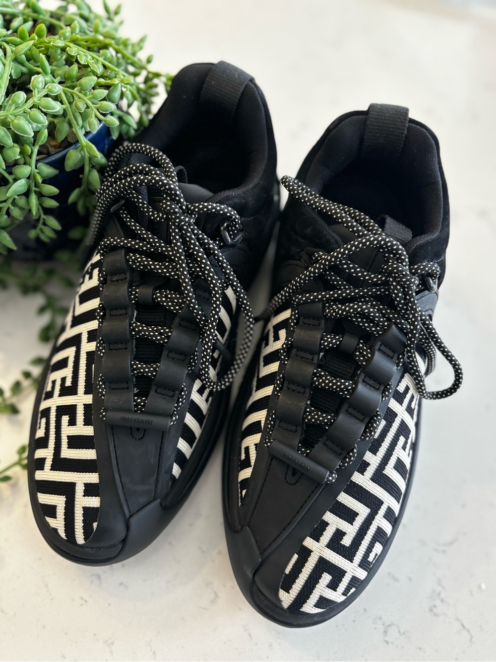 Balmain Black & White Geometric Logo Knit Sneakers